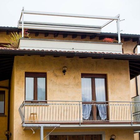 Appartamento Clivo Solto Collina Buitenkant foto