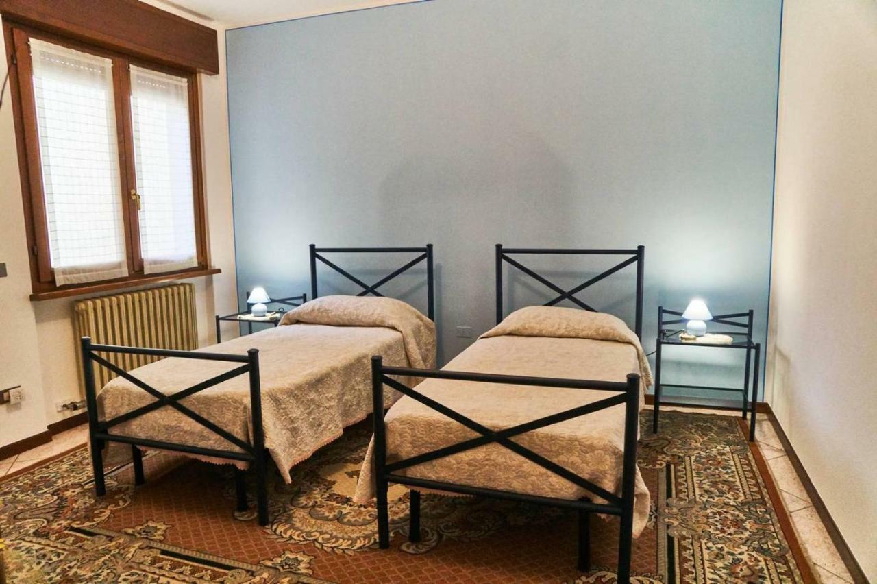 Appartamento Clivo Solto Collina Buitenkant foto
